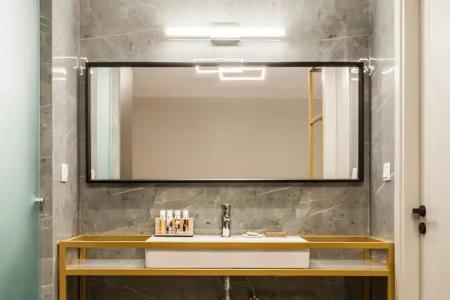 Step One | Luxury Suites Right in the Heart of Acropolis Next to Metro Station - 36