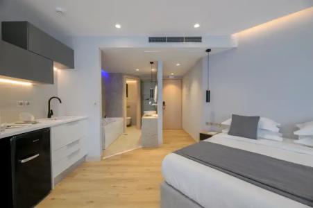 The Convo Syngrou Apartments - 16