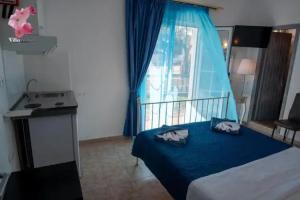 Villa Nina, Skiathos Town