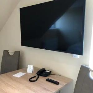 Select Suites & Aparts - 60