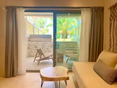 Mako Sea & Suites - 52