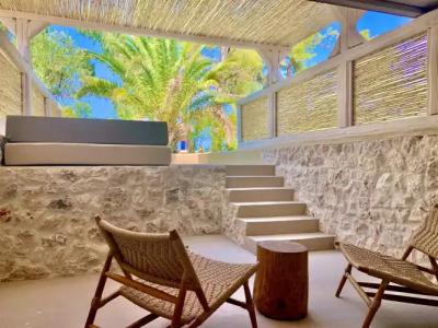 Mako Sea & Suites - 51