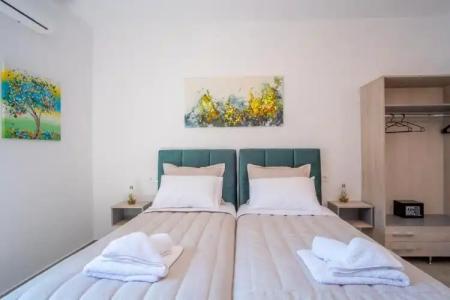 Serenity Luxe Suites - 18