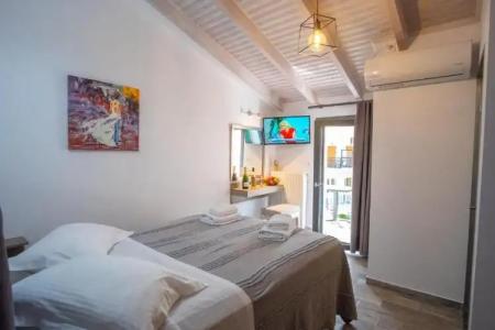 Serenity Luxe Suites - 13