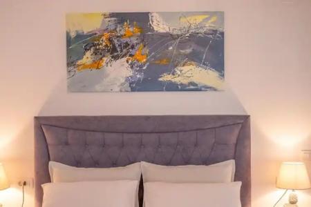 Serenity Luxe Suites - 35