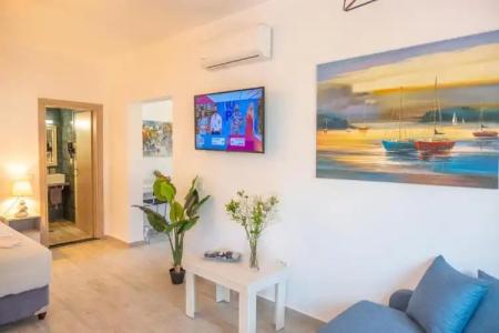 Serenity Luxe Suites - 38