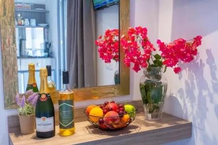 Serenity Luxe Suites - 28