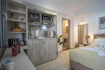 Serenity Luxe Suites - 32