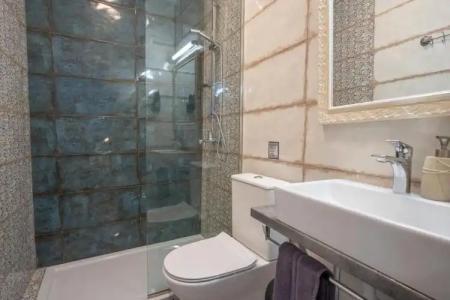 Serenity Luxe Suites - 33