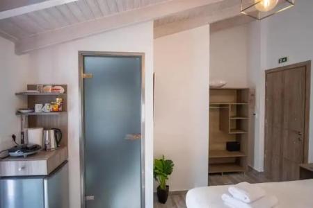 Serenity Luxe Suites - 27