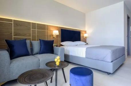 On the Wave Studios - 94