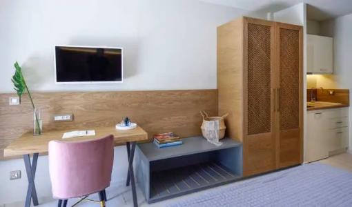 On the Wave Studios - 143