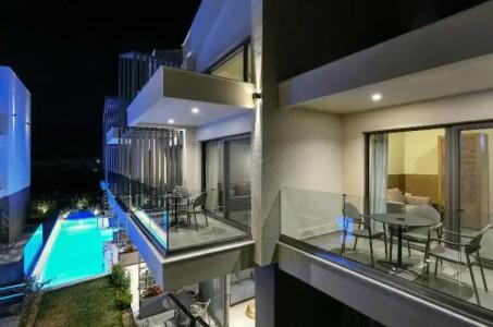 On the Wave Studios - 65