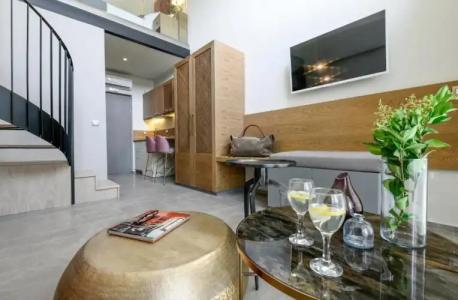 On the Wave Studios - 206