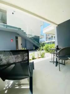 On the Wave Studios - 117