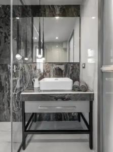 On the Wave Studios - 50