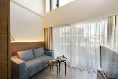 On the Wave Studios - 174