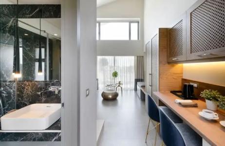 On the Wave Studios - 183