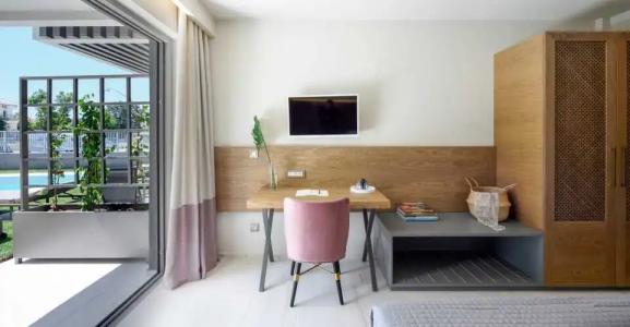 On the Wave Studios - 145