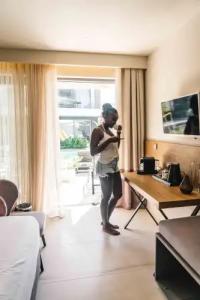 On the Wave Studios - 128