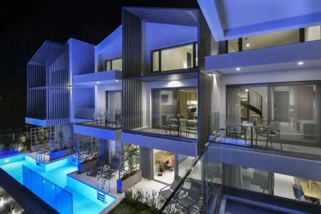 On the Wave Studios - 25