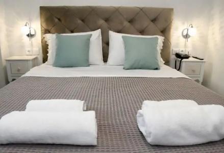 Theano Luxury Suites - 53