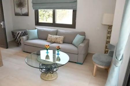 Theano Luxury Suites - 58