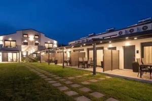 Aloe the Green Suites Amaryllis Suite - Nikiti, Nikiti