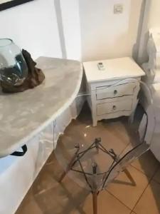 Elena Studios & Suites - 28