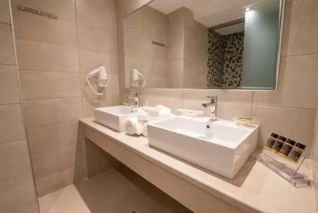 Christa Apartments - 7