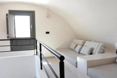 Terra Nera Suites Santorini - 42