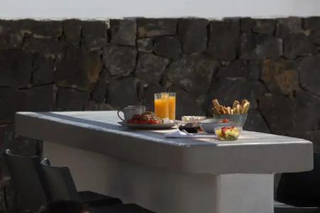 Terra Nera Suites Santorini - 5