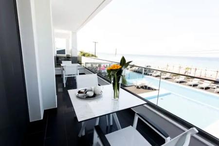 Crystal Villas & Suites - 9