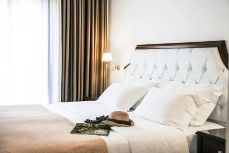 Armata Boutique - 26