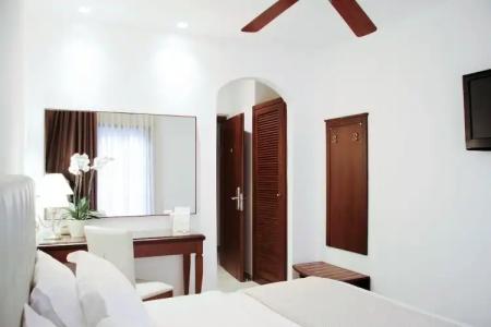 Armata Boutique - 51