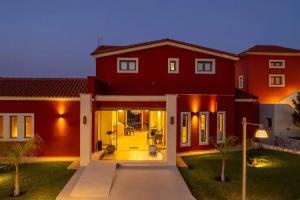 Crystal Palace - Luce, Skala Kefalonias