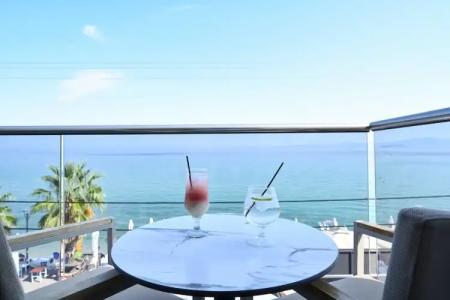 Emily's Luxury Suites - 55