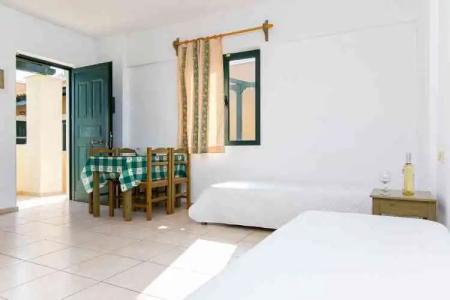 Dionysos Apartments & Studios - 1