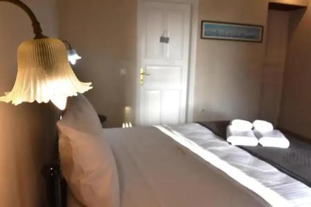 Aeginitikon Arhontikon - 30