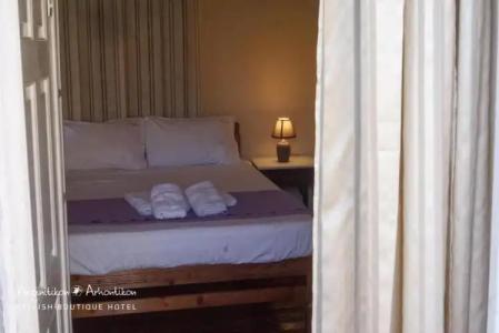 Aeginitikon Arhontikon - 25