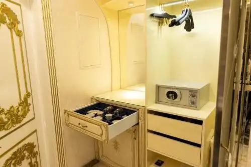 Royal Palace Luxury and SPA - 43