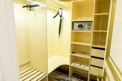 Royal Palace Luxury and SPA - 13