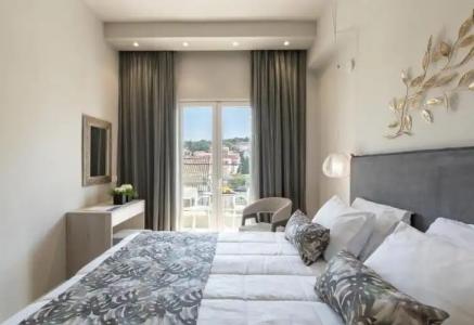 Melina Oasis Boutique - 32