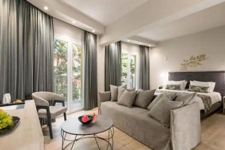 Melina Oasis Boutique - 45