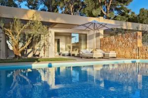 Sani Club, Sani Beach