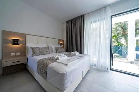 Avaton Luxury Resort And Spa Access The Enigma - 2