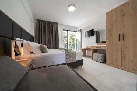 Avaton Luxury Resort And Spa Access The Enigma - 76