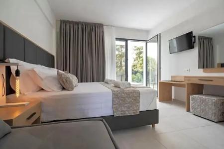 Avaton Luxury Resort And Spa Access The Enigma - 105