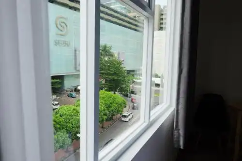 Grand Thamrin - 4