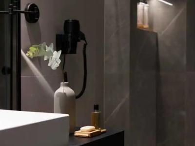 The Port Square - 10